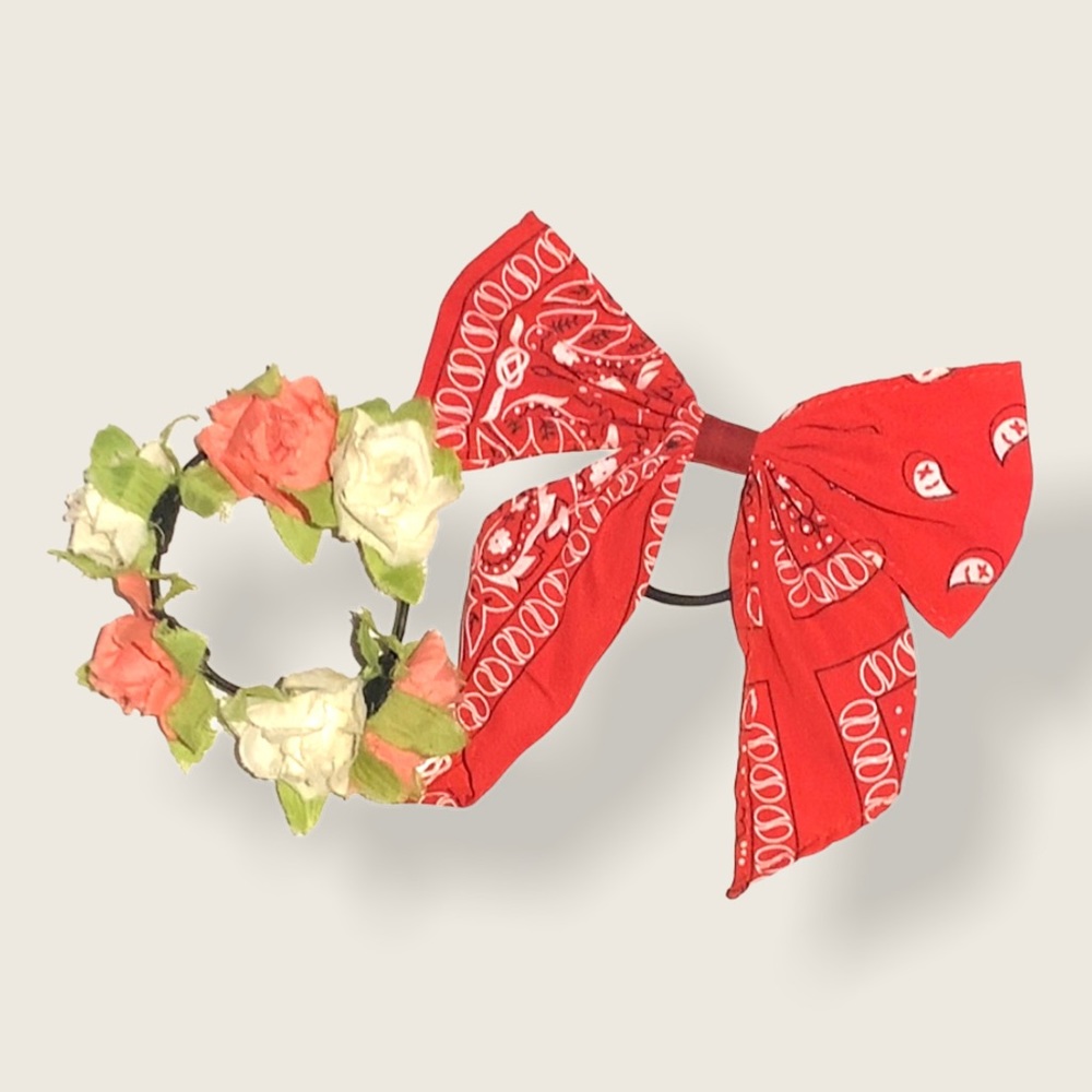 Decorated hair-ties (aesthetic)